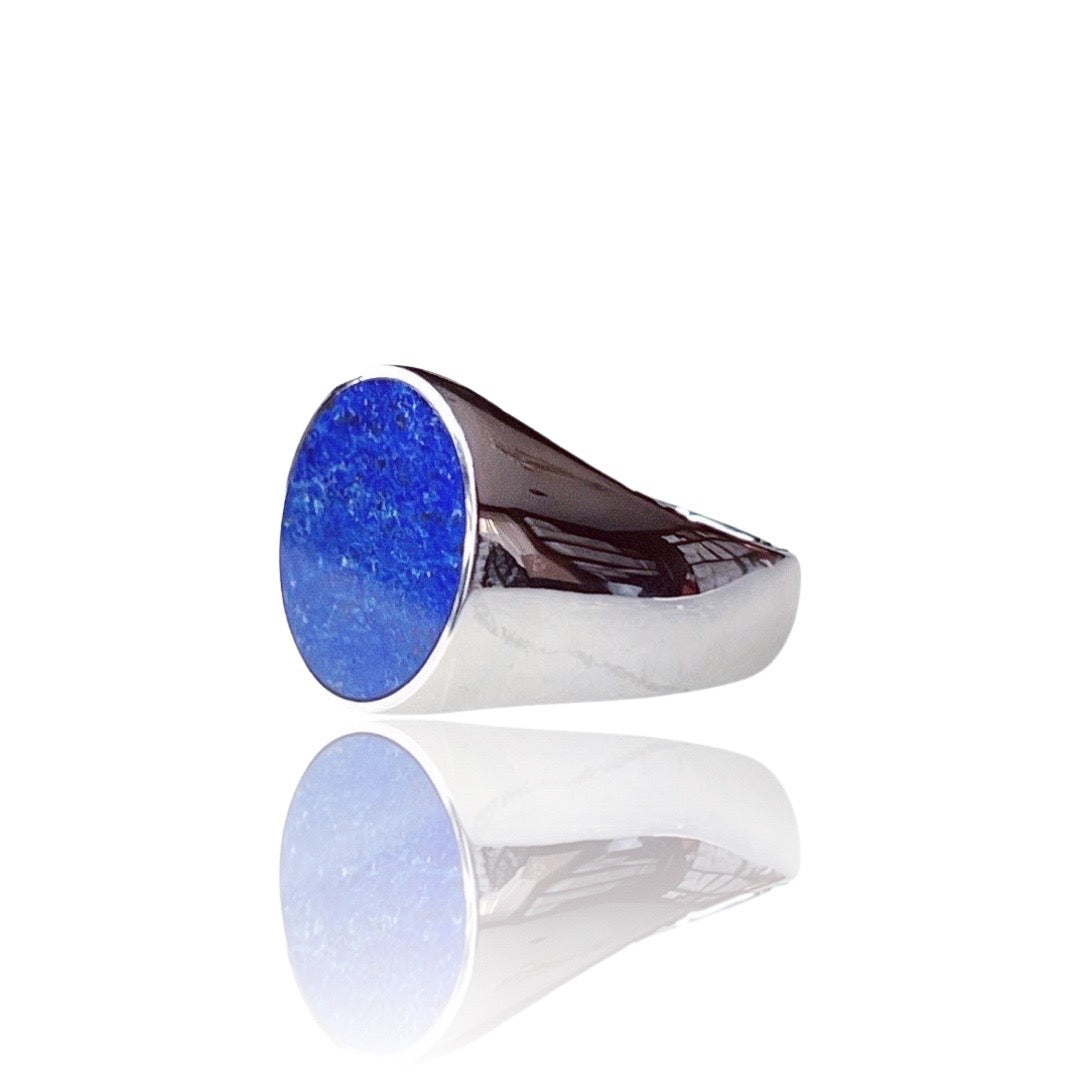 Explorer Signet Ring in sterling silver with lapis