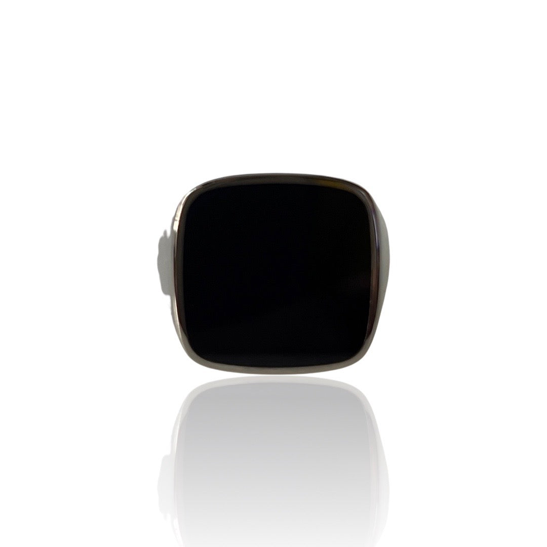 Explorer Signet Ring in ruthenium sterling silver with black onyx 18mm