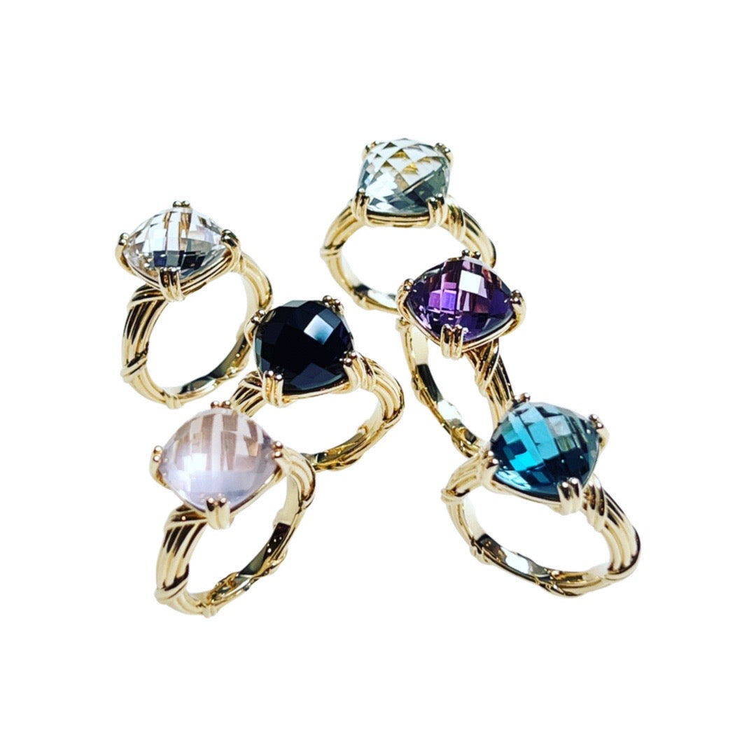 Fantasies Rock Crystal Solitaire Ring in 18K yellow gold