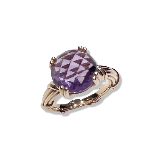 Fantasies Amethyst Cocktail Ring in 18K yellow gold 12mm