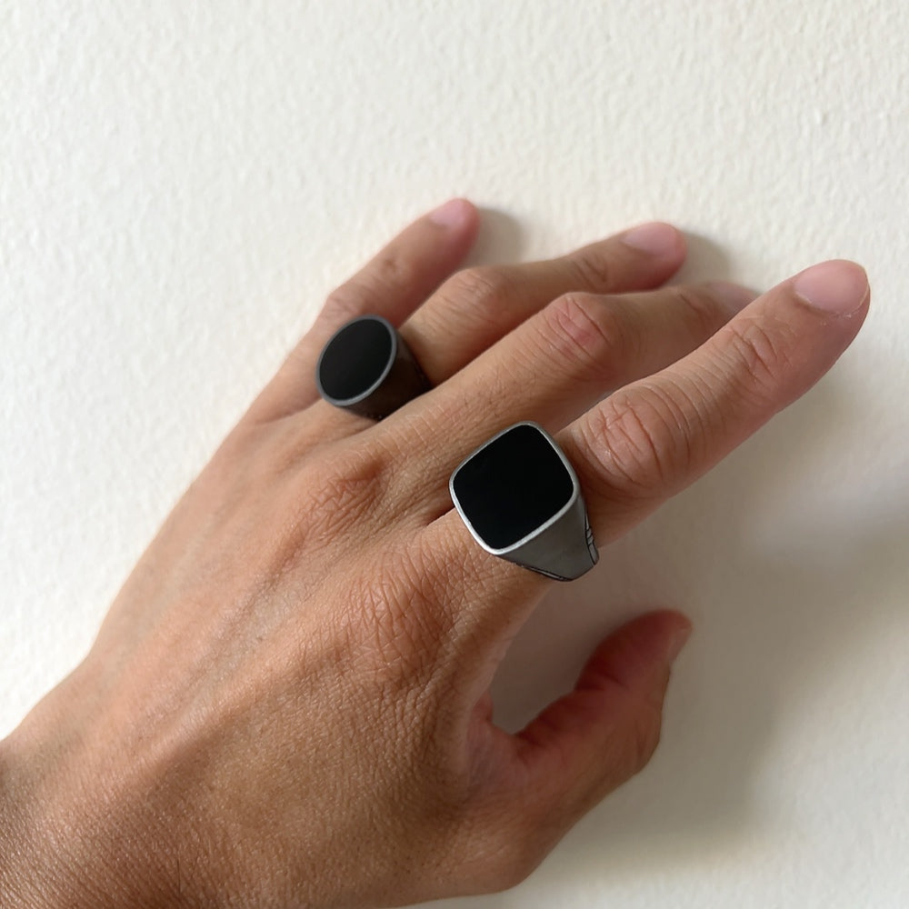 Explorer Cushion Signet Ring in matte dark grey ruthenium sterling silver with black onyx