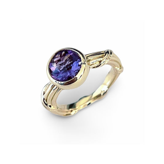 Fantasies Amethyst Bezel Set Solitaire Ring in 18K yellow gold