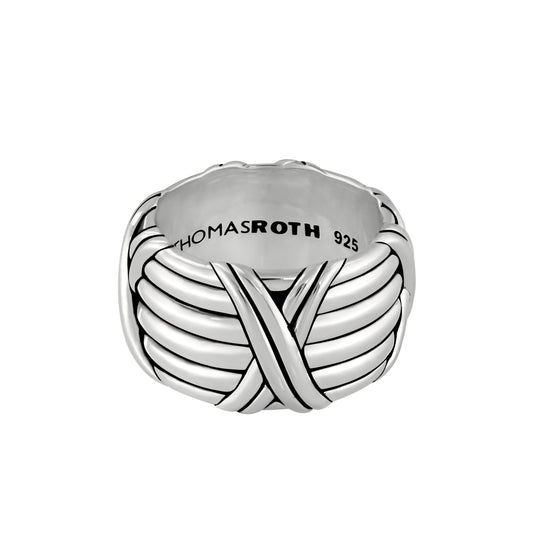 Signature Classic Kiss Wide Band Ring in sterling silver